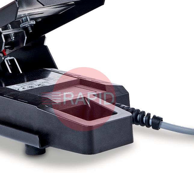 090-008855-00005  EWM RTF-X TIG Foot Pedal, 19pol - 5m